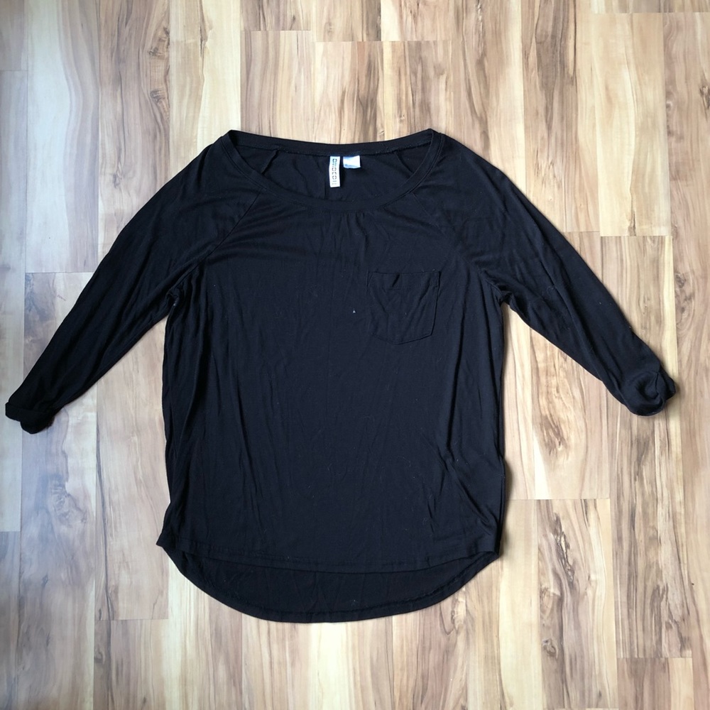 Half-sleeve shirt